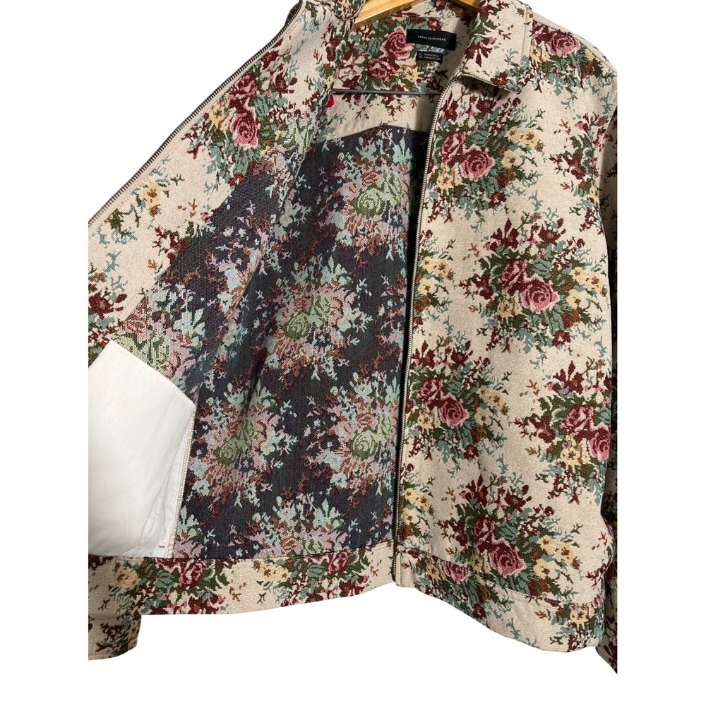 URBAN OUTFITTERS Floral Tapestry Woven Zip Up Jacket - Picture 7 of 10